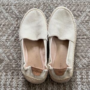 Sperry Women's Cream Espadrilles